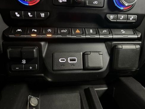 Used 2021 GMC Sierra 1500 AT4 w/ AT4 Premium Package image 36