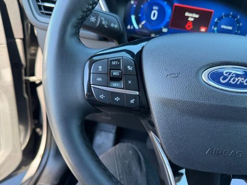 Used 2021 Ford Escape Titanium AWD/4WD image 15