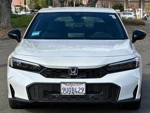 Used 2025 Honda Civic Sport image 9