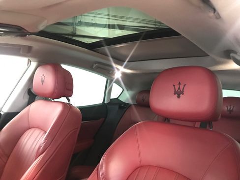 Used 2022 Maserati Levante GT image 23