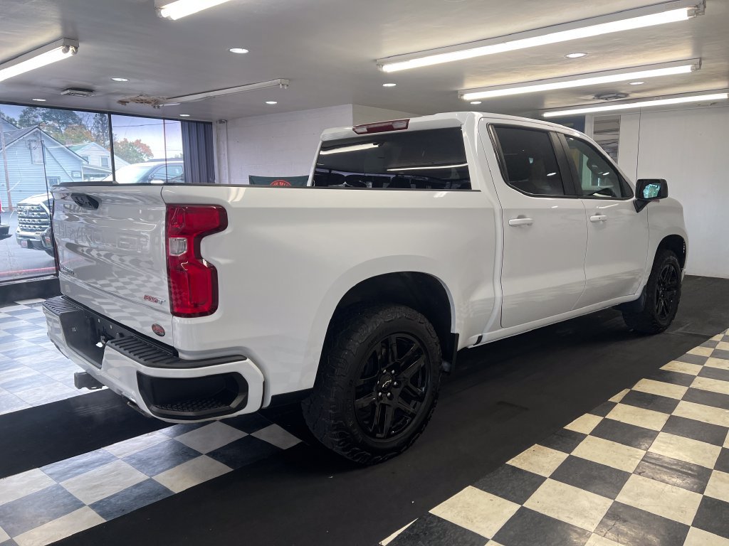 Used 2024 Chevrolet Silverado 1500 RST AWD/4WD image 19