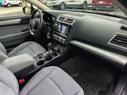 Used 2019 Subaru Outback 2.5i image 24