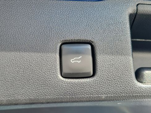 Used 2023 Ford Escape Active image 31