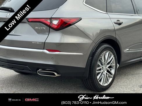 Used 2022 Acura MDX SH-AWD w/ Advance Package image 16