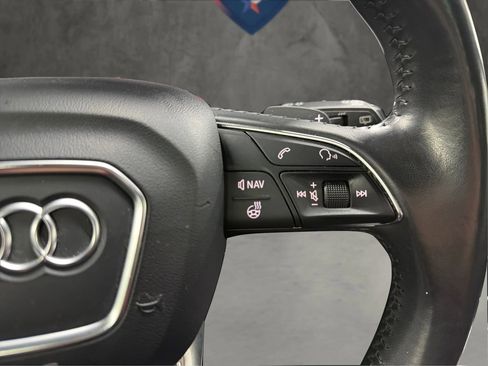 Used 2018 Audi Q7 3.0T Prestige w/ Prestige Package image 29