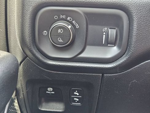 Used 2021 RAM 1500 Big Horn AWD/4WD image 21