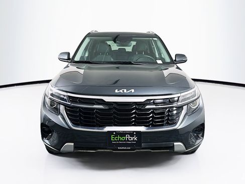 Used 2025 Kia Seltos S FWD image 2
