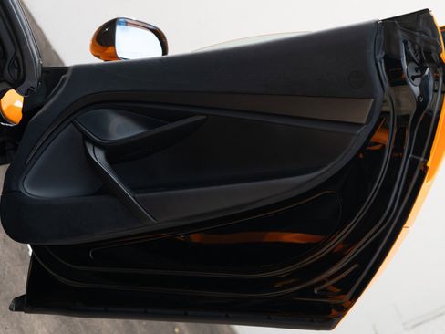 Used 2020 McLaren 720S Performance image 28