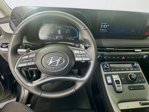 Certified 2025 Hyundai Palisade XRT FWD image 11