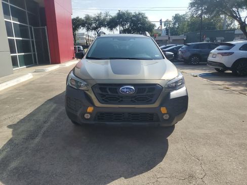 Used 2025 Subaru Outback Wilderness AWD/4WD image 8
