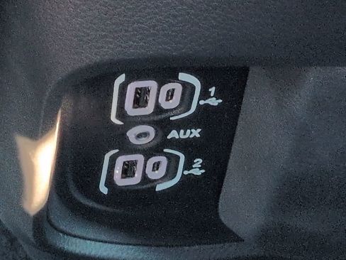 Used 2025 RAM 1500 Tradesman image 20