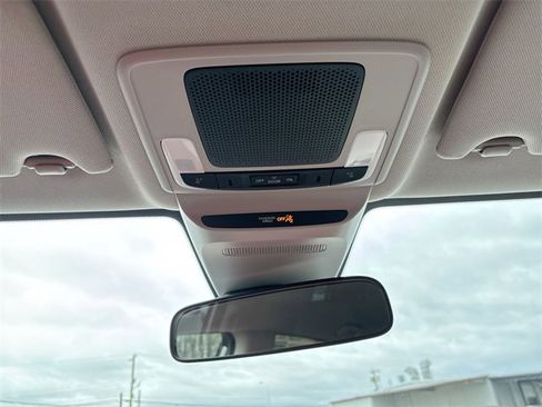 Used 2023 Honda HR-V LX image 29