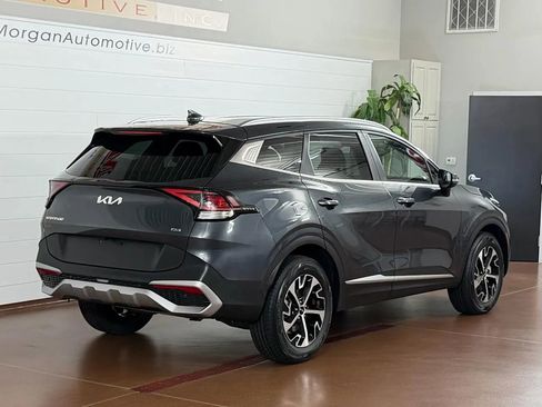 Used 2023 Kia Sportage EX AWD/4WD image 3