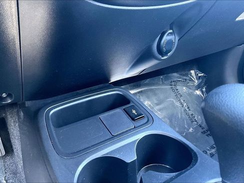 Used 2024 Mitsubishi Mirage ES image 32