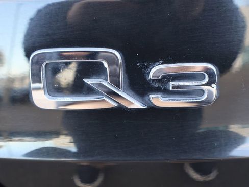 Used 2024 Audi Q3 2.0T Premium image 6