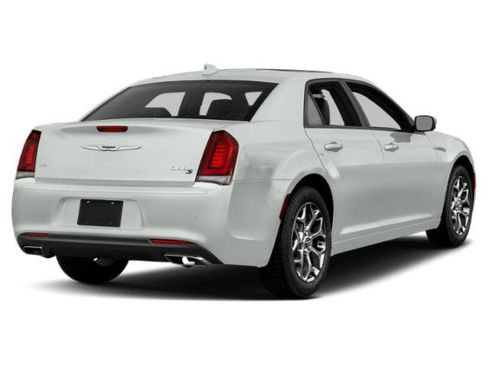 Used 2018 Chrysler 300 S w/ Safetytec Plus Group RWD image 2