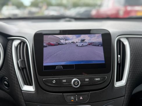 Used 2024 Chevrolet Malibu LT FWD image 28
