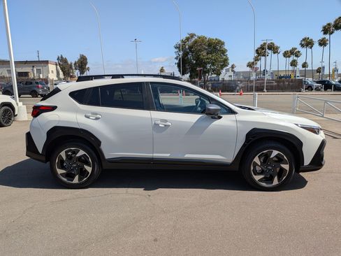 Certified 2024 Subaru Crosstrek 2.5i Limited w/ Crosstrek Mirror Package AWD/4WD image 5