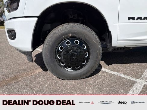 New 2026 RAM 3500 Big Horn AWD/4WD image 14