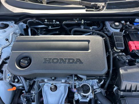Used 2025 Honda Civic Sport image 21