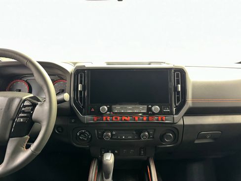 New 2026 Nissan Frontier PRO-4X w/ Pro-4x Convenience Package image 15