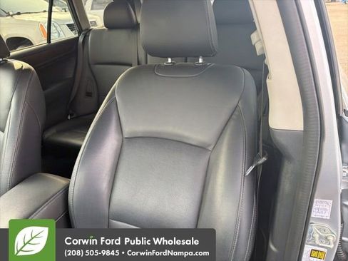 Used 2016 Subaru Outback 2.5i Limited image 24