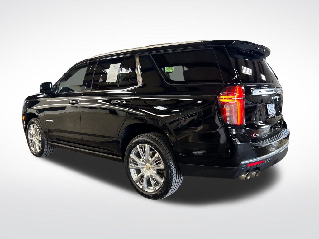 Used 2024 Chevrolet Tahoe High Country w/ Premium Package AWD/4WD image 3