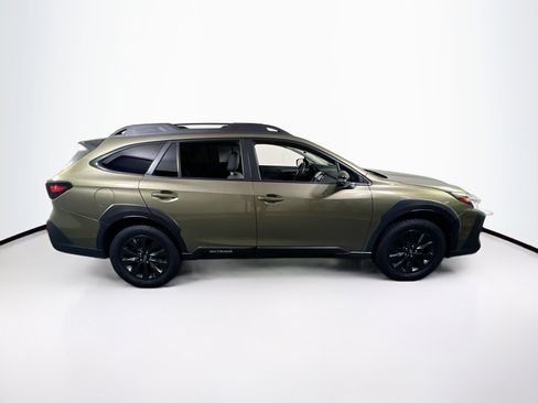 Used 2023 Subaru Outback Onyx Edition XT image 4