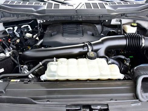 Used 2023 Ford F150 XLT image 31