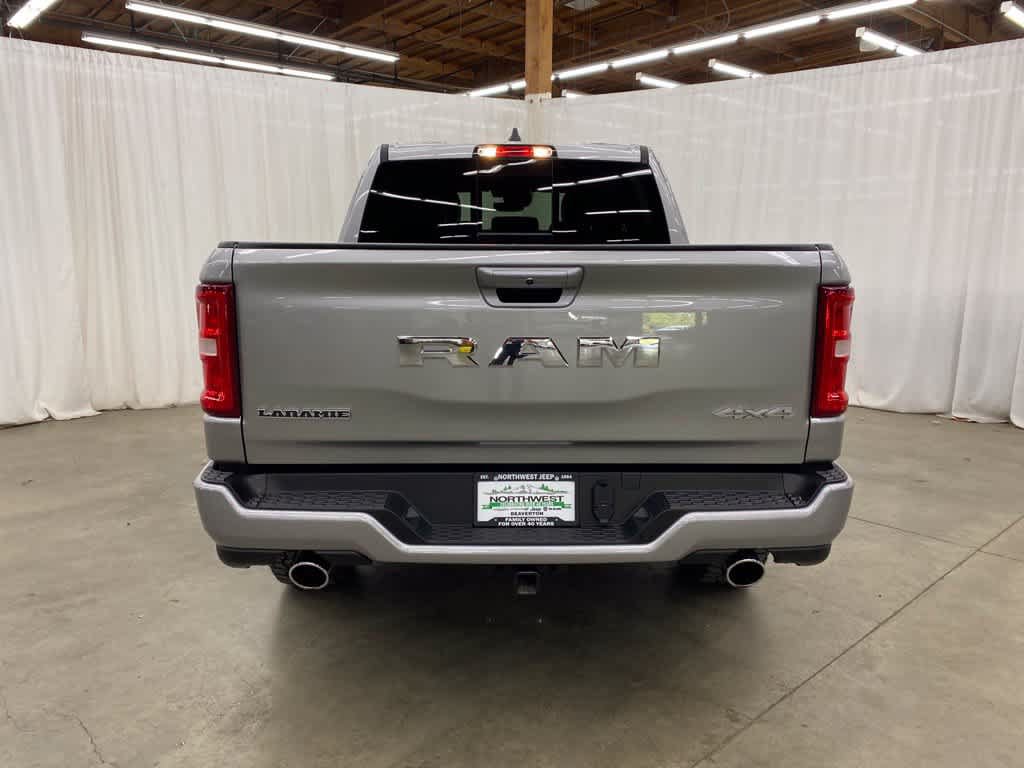 Used 2025 RAM 1500 Laramie w/ Sport Appearance Package AWD/4WD image 5