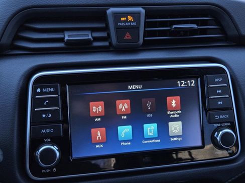 Used 2024 Nissan Versa S w/ Trunk Package image 18