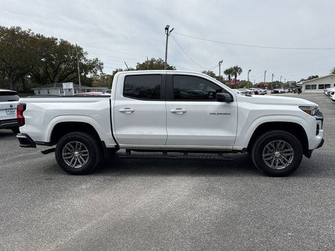 Used 2024 Chevrolet Colorado LT RWD image 6
