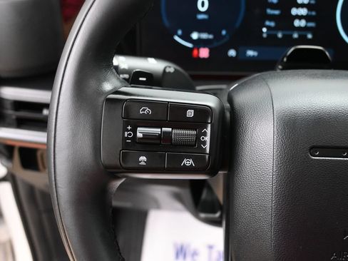 Used 2025 Hyundai Santa Fe Calligraphy FWD image 13