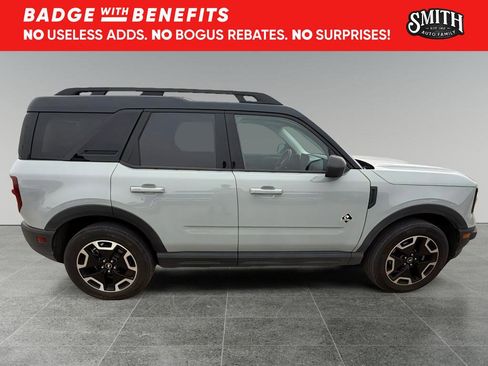 Used 2022 Ford Bronco Sport Outer Banks w/ Tech Package AWD/4WD image 8