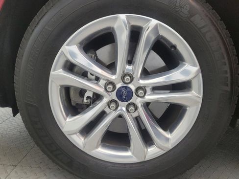 Used 2015 Ford Edge SEL w/ Equipment Group 201A AWD/4WD image 31
