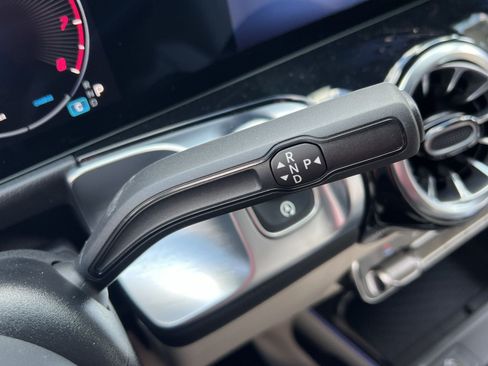 New 2026 Mercedes-Benz GLB 250 4MATIC image 27