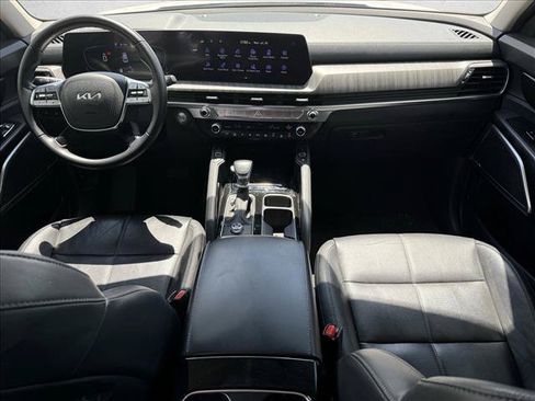 Used 2024 Kia Telluride EX FWD image 14