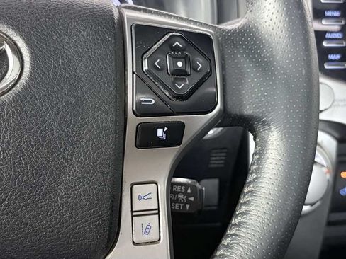 Used 2021 Toyota 4Runner SR5 Premium w/ Moonroof Package RWD image 16