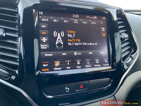 Used 2019 Jeep Cherokee High Altitude image 12