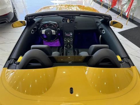 Used 2005 Nissan 350Z Touring image 37