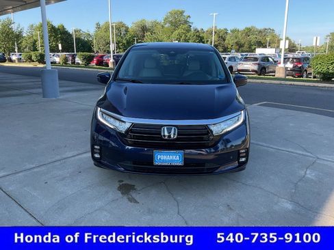 Used 2023 Honda Odyssey Touring image 9