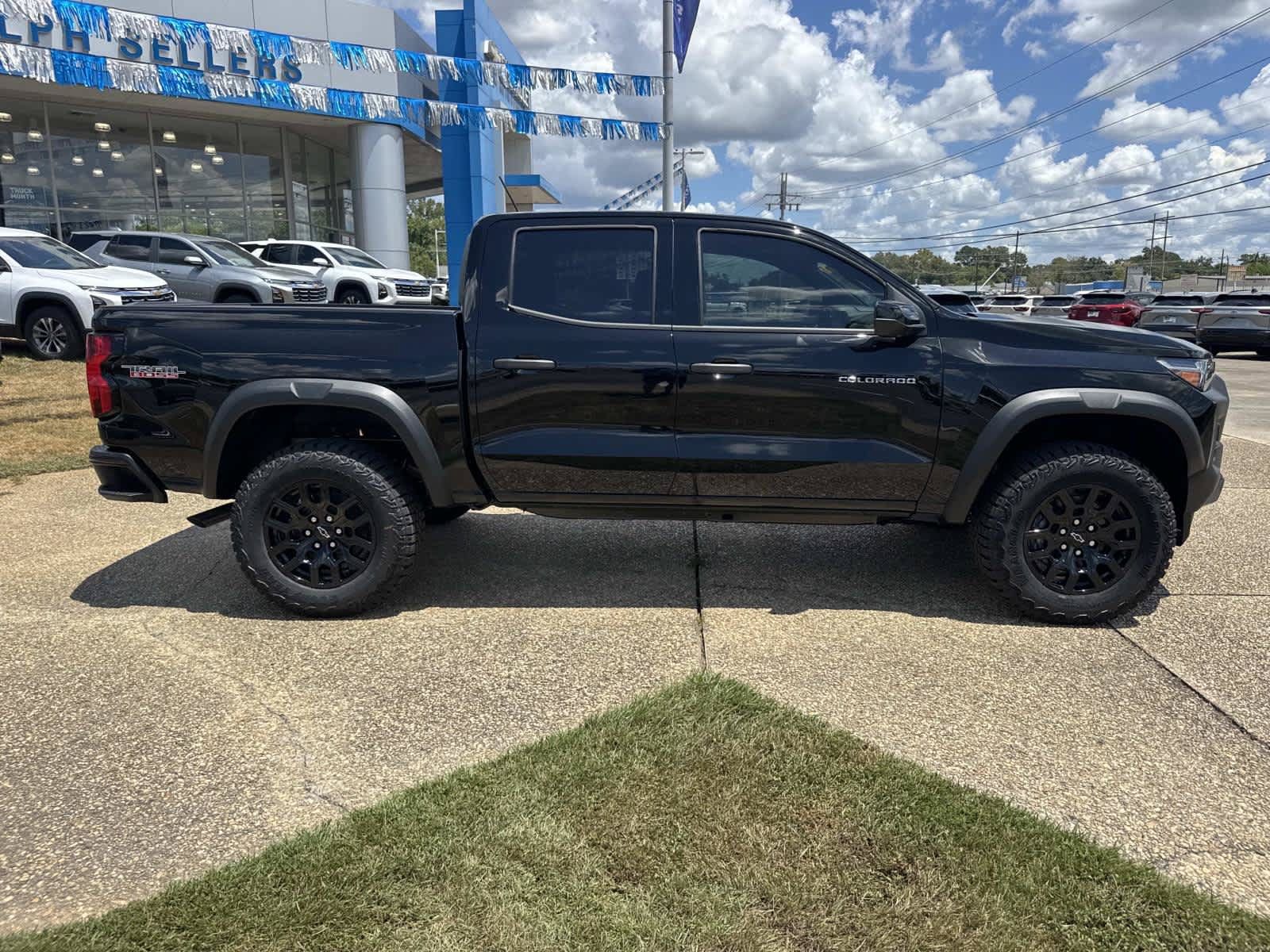 New 2026 Chevrolet Colorado Trail Boss AWD/4WD image 6