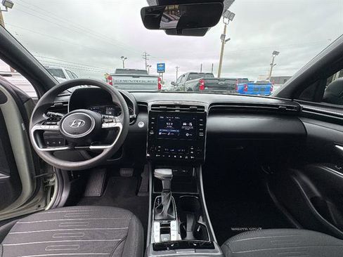 Used 2024 Hyundai Santa Cruz SEL image 15