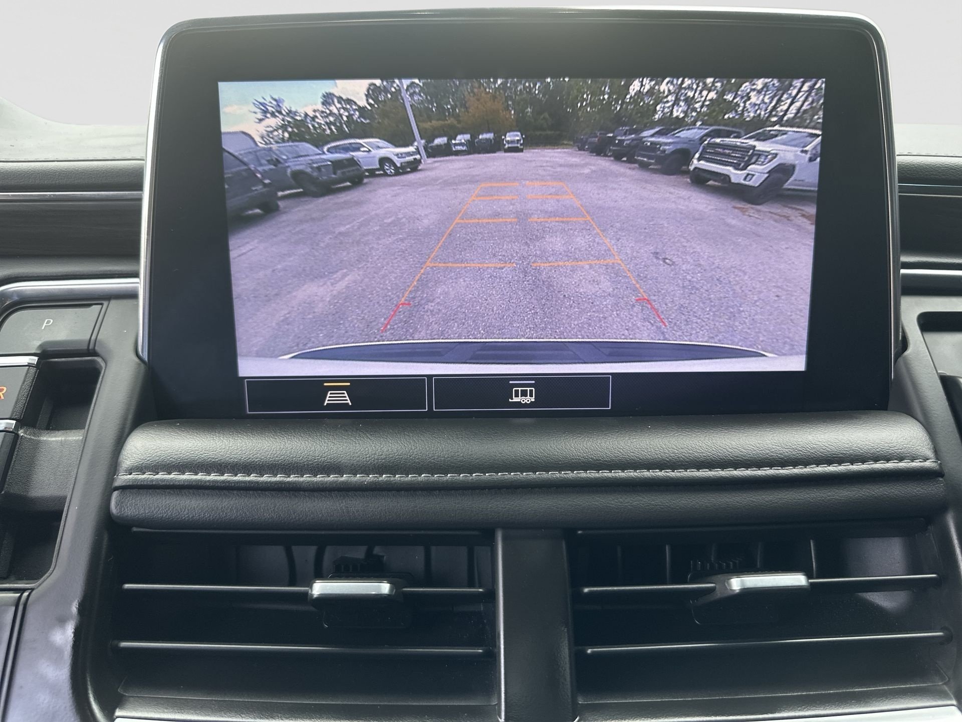 Used 2021 Chevrolet Tahoe Z71 AWD/4WD image 15