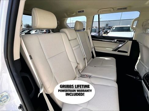 Used 2023 Lexus GX 460 Premium w/ Premium Package image 34