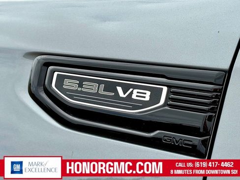 Used 2025 GMC Sierra 1500 Elevation w/ Preferred Package image 9