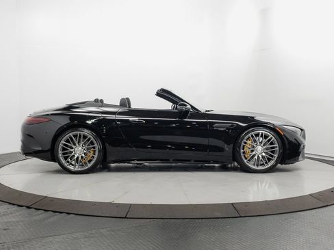 Certified 2022 Mercedes-Benz SL 63 AMG 4MATIC image 35