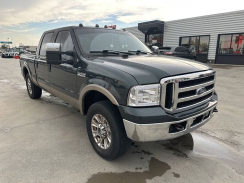Used 2007 Ford F250 Lariat image 2