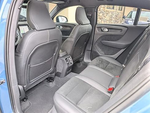 Used 2023 Volvo C40 P8 Recharge Ultimate AWD/4WD image 26