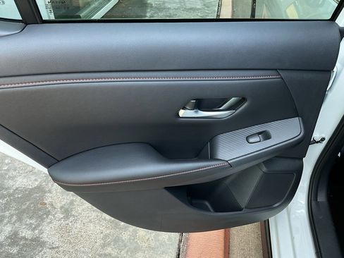 New 2025 Nissan Sentra SR w/ Midnight Edition image 15